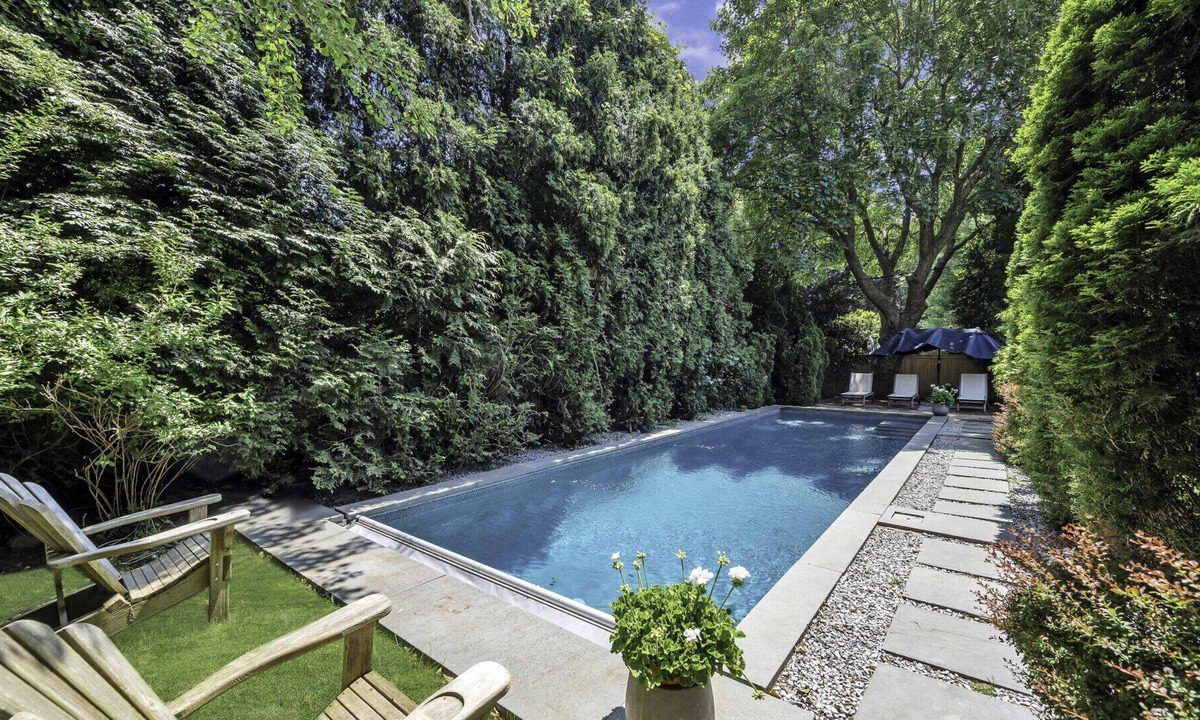 Village of East Hampton House | Beautifully renovated East Hampton home close to town, ocean beaches, and...