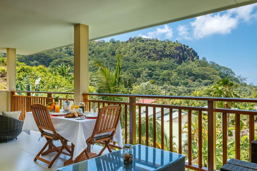 Anse Boileau Apartment | Eden Hills Residence