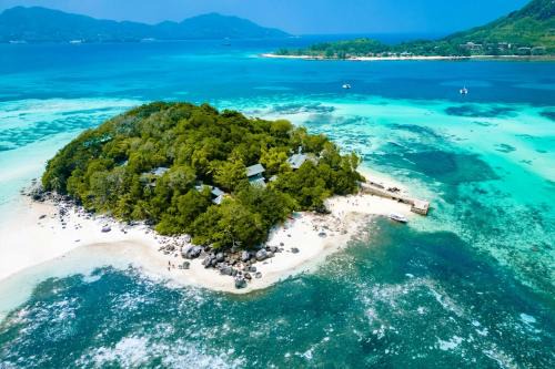 Round Island Hotel | Enchanted Island Resort