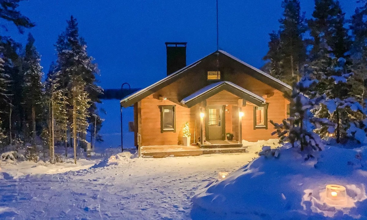 Kivipera House | Pähkinä by Interhome