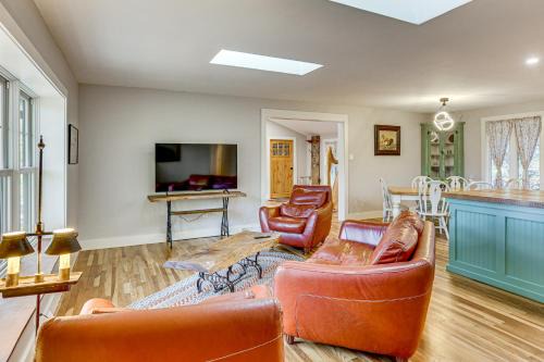 Parker Ford House | Serene Getaway w/Trail Access in Chester Springs
