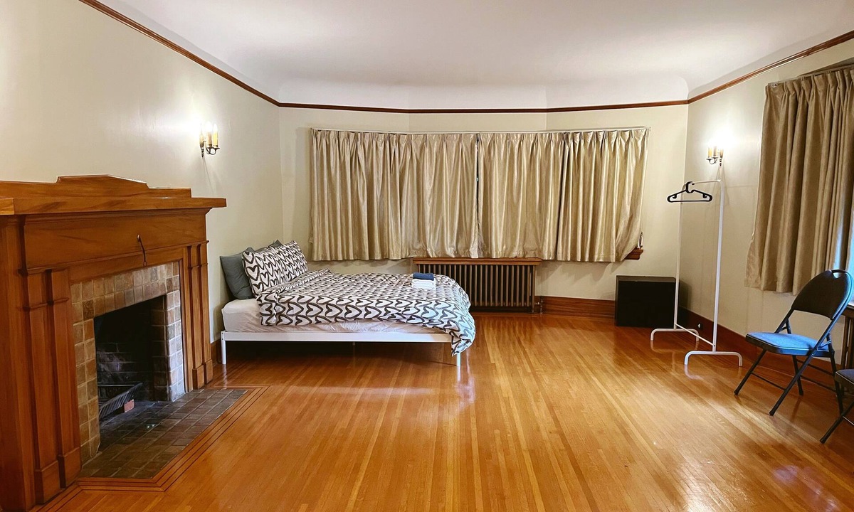Kerrisdale House | #spacious#