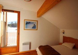Chalet 3 Pièces 6 Pers. avec Terrasse à SuperDévoluy - FR-1-504-450 in Superdevoluy
