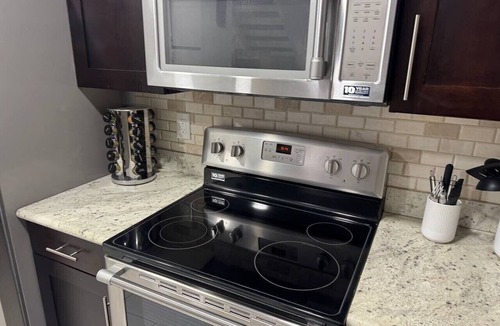 Casa Granada Townhouses Villa | 4BR Sleeps 12 Arcade Fire Patio