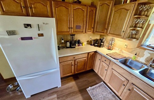 Port Ontario House | Beautiful 1 acre log cabin on the Salmon river with 200 feet water front .