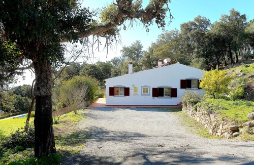Monchique Villa | Beautiful Villa with pool and stunning views to the coast.