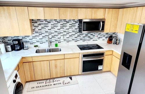 Orange Bay House | Brand New Luxurious Townhouse in Little Bay Country Club Negril