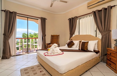Glacis House | Carana Hilltop Villa