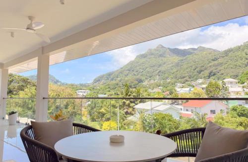 Beau Vallon Apartment | Cove Holiday Apartments