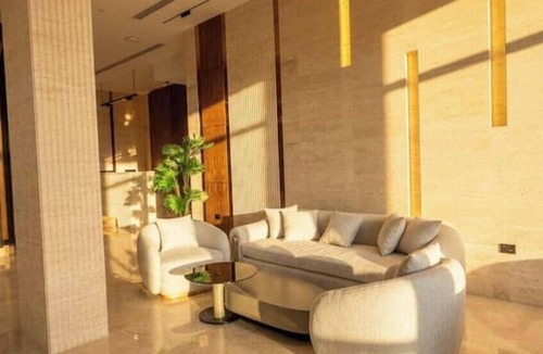Qasr an-Nil Apartment | DHB STAYS : Serviced Studio Near Museum G-102