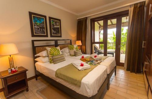 Eden Island Villa | Eden Island Deluxe Villa by Olala Homes