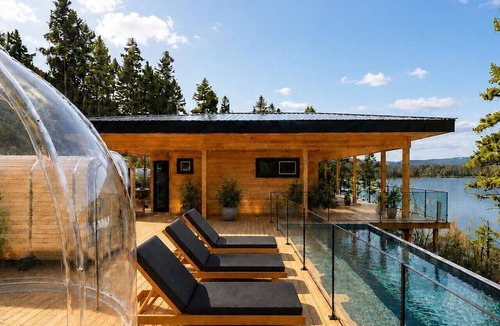 South Harbour House | Epic Oceanfront Escape Pool,Hot tub,Sauna
