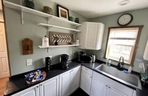 Allegheny Mountains Cabin | Experience Seneca Rocks in a cozy 4-bedroom cabin HOT TUB, POOL TABLE, FOOSBALL.