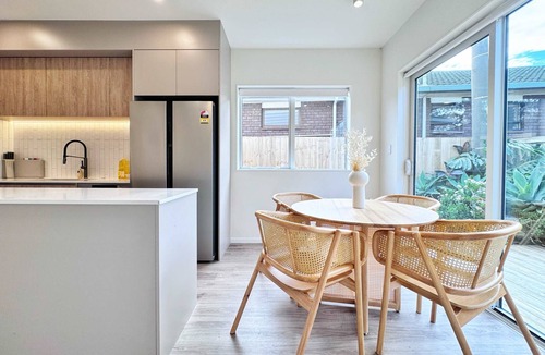 Torbay Condo | Family Oasis 3BR vs Backyard Near Beach in Torbay
