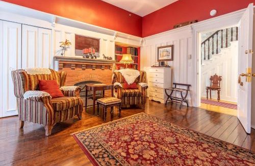 Queens Square Bed & Breakfast | Fitzroy Hall