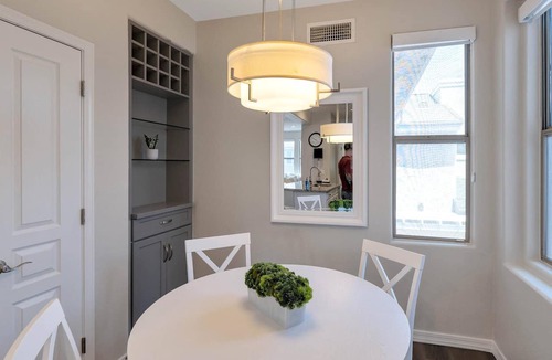 Kierland Condo | Gated w/Garage, Heated Pool/Spa/Fitness Room, Near Hiking & Kierland Commons Fine Dining & Shopping