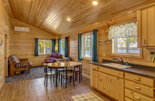 Puposky House | Gull Lake Escape: Cabin w/Access to Dock, Beach