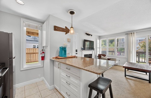 Craigleith Condo | Heavenly Hideaway | Pool, Shuttle & Cozy Patio