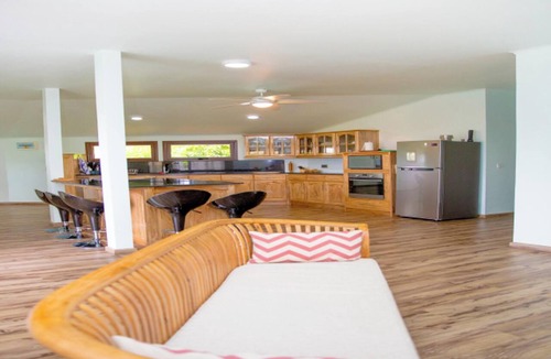 Mahe Island Apartment | Homerez - Apt. sea view, Au Cap