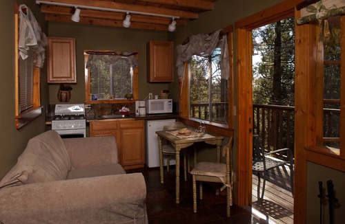 Idyllwild Bed & Breakfast | Idyllwild Bunkhouse