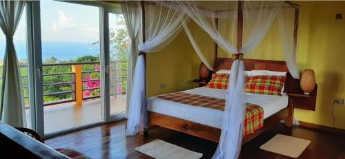 Choiseul House | Kaye Mango