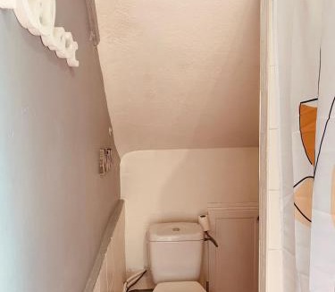 Village of Castellet Apartment | Medieval Studio St Eloi