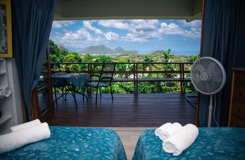 Gate Park Apartment | Modern studio with an incredible view!