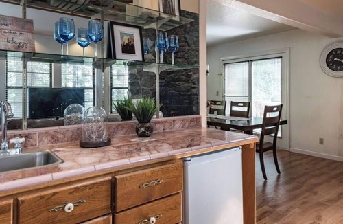 Yosemite National Park Cabin | Mountain Beauty