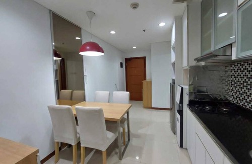 Pluit Condo | Ocean View Cozy 2-bedroom condo with AC in superb North Jakarta.