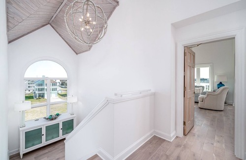 Atlantic Beach House | Oceanfront 7 BR, private beach access, 3 levels of beachfront decks
