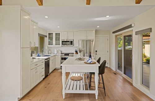 Carmel House | Olympus: New 5B 5BA w Valley Views 30Night Min