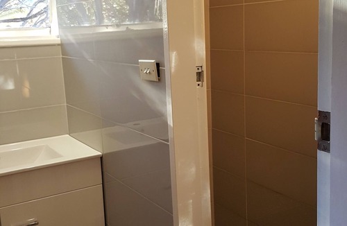 Perisher Valley Cabin | Perisher Valley Lodge self contained for 6 guests near ski lifts and restaurants