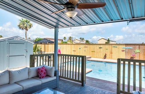 Port Aransas House | Port A Ponderosa by Silver Sands Vacation Rentals