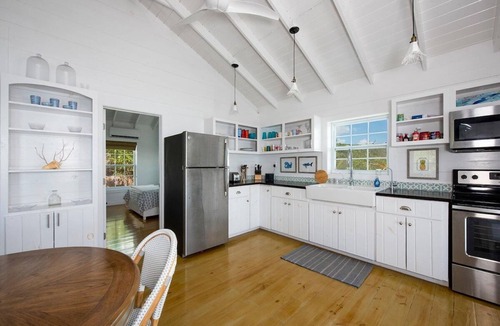 Gregory Town House | Private Waterfront On The Caribbean Cliffs