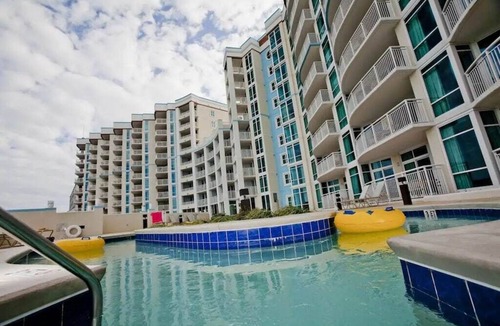Myrtle Beach Condo | REDUCED .BEAUTIFUL & AFFORDABLE Great Ocean view. 2 MIN WALK TO BEACH