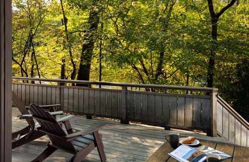 Confluence Ski Chalet | Riverside Chalet Plus