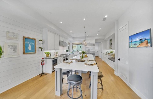 Huntington Beach House | Rooftop Ocean Views/2min Walk To Beach/Private Pool