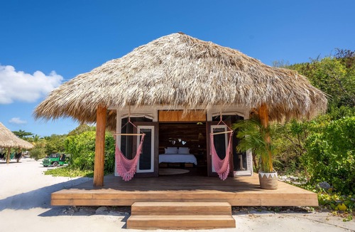 East End Villa | Secluded Beachfront Teepee Villa w/Ocean Views