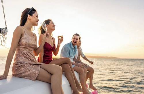 Praslin Island Boat Rental | Seychelles Sun-Soaked Sailing: A Pristine Beach Experience from Praslin
