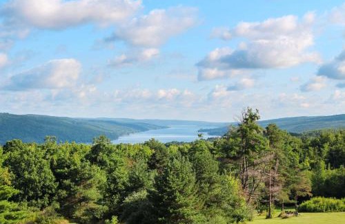 Hammondsport House | Spacious Hammondsport Home on 6 Acres w/Lake View