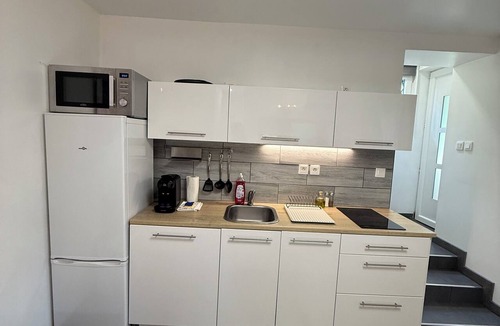 La Garde Apartment | Studio moderne, climatisé, avec grande terrasse - La Garde
