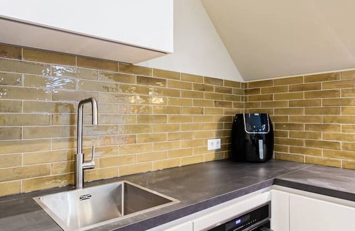Weesperzijde Apartment | Stylish apartment next to the Amstel river-unit A