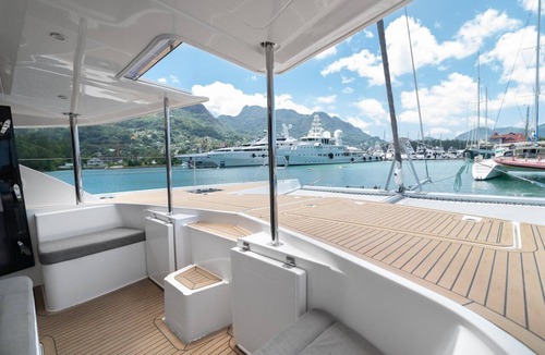 Mahe Island Boat Rental | Sun-Kissed Sailing Adventure in Isla de Mahe, Seychelles