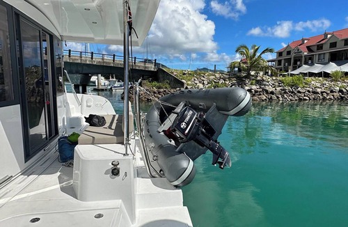 Mahe Island Boat Rental | Sun-Kissed Sailing Adventure in Isla de Mahe, Seychelles