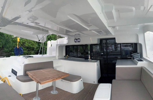 Mahe Island Boat Rental | Sun-Kissed Sailing Adventure in Isla de Mahe, Seychelles