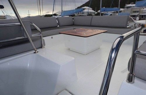 Mahe Island Boat Rental | Sun-Kissed Sailing Adventure in Isla de Mahe, Seychelles