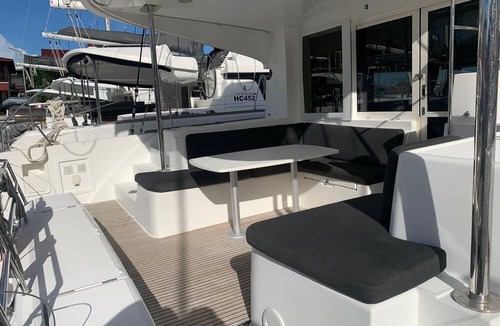 Mahe Island Boat Rental | Sun-Kissed Sailing Adventure in Isla de Mahe, Seychelles