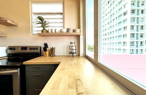 Miramar Apartment | Two floor combo unit