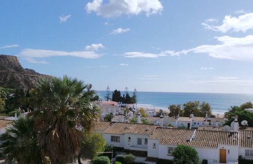 Praia da Luz Apartment | WAKE UP TO THE SOUND OF THE SEA T1 CENTRAL-AIR CONDITIONING(FREE WIFI) 3' BEACH