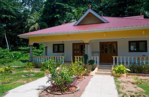 La Passe Apartment | Zerof Self Catering Apartments